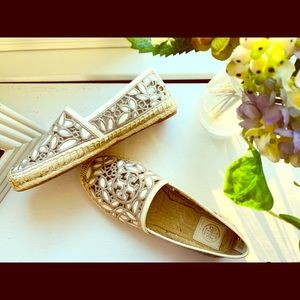 NEW Tory Burch Rhea Lace Espadrilles in Ivory